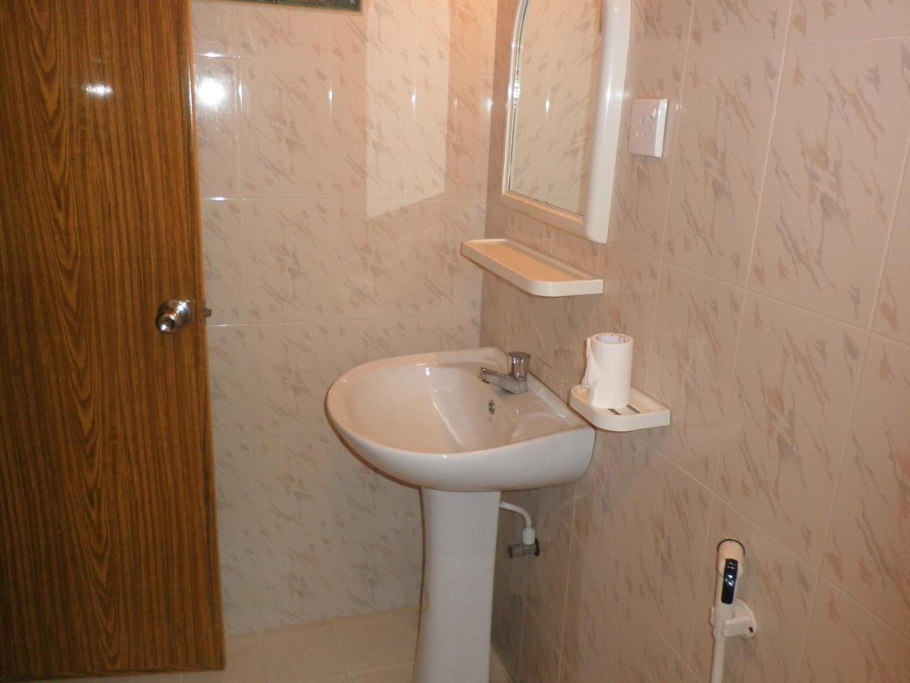 קנדי Mccarthy Guesthouse מראה חיצוני תמונה